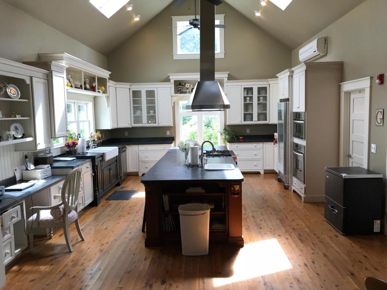 The Groome Inn Greensboro Extérieur photo