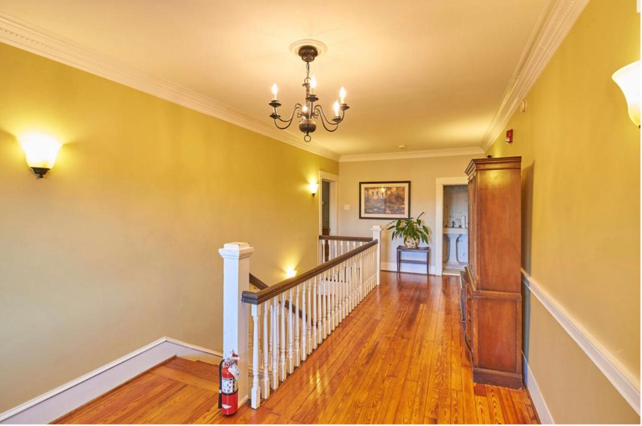 The Groome Inn Greensboro Extérieur photo
